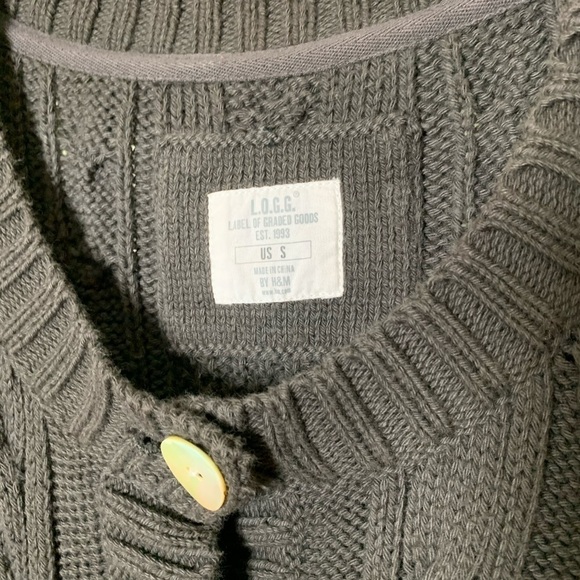 H&M Brown Knit Long Sleeve Sweater Size Small - Picture 3 of 7